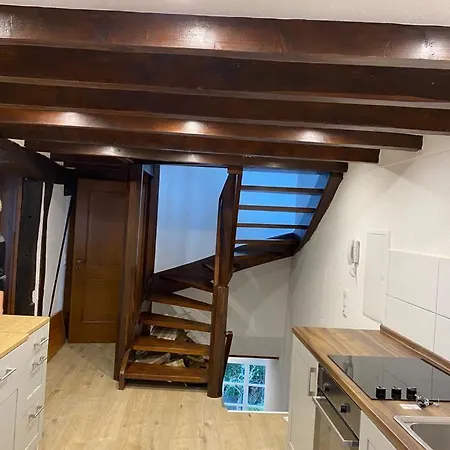 Geraeumige Fuer 6 Personen شقة