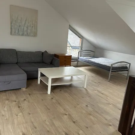 شقة Geraeumige Fuer 6 Personen